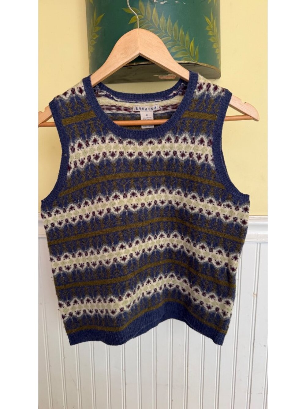 Rubbish Fair Isle Lambswool Sleeveless Sweater Vest Blue/Green/White M